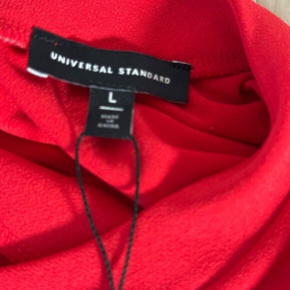 Universal Standard NWT Women's Vermillion Red Bell Sleeve Blouse Sz L - Picture 5 of 7